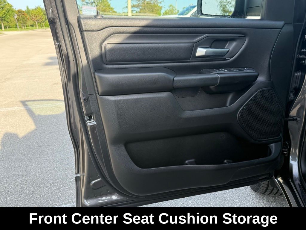 2025 Ram 1500 Tradesman photo 22