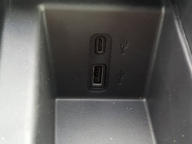 2026 Gmc Acadia Elevation photo 5