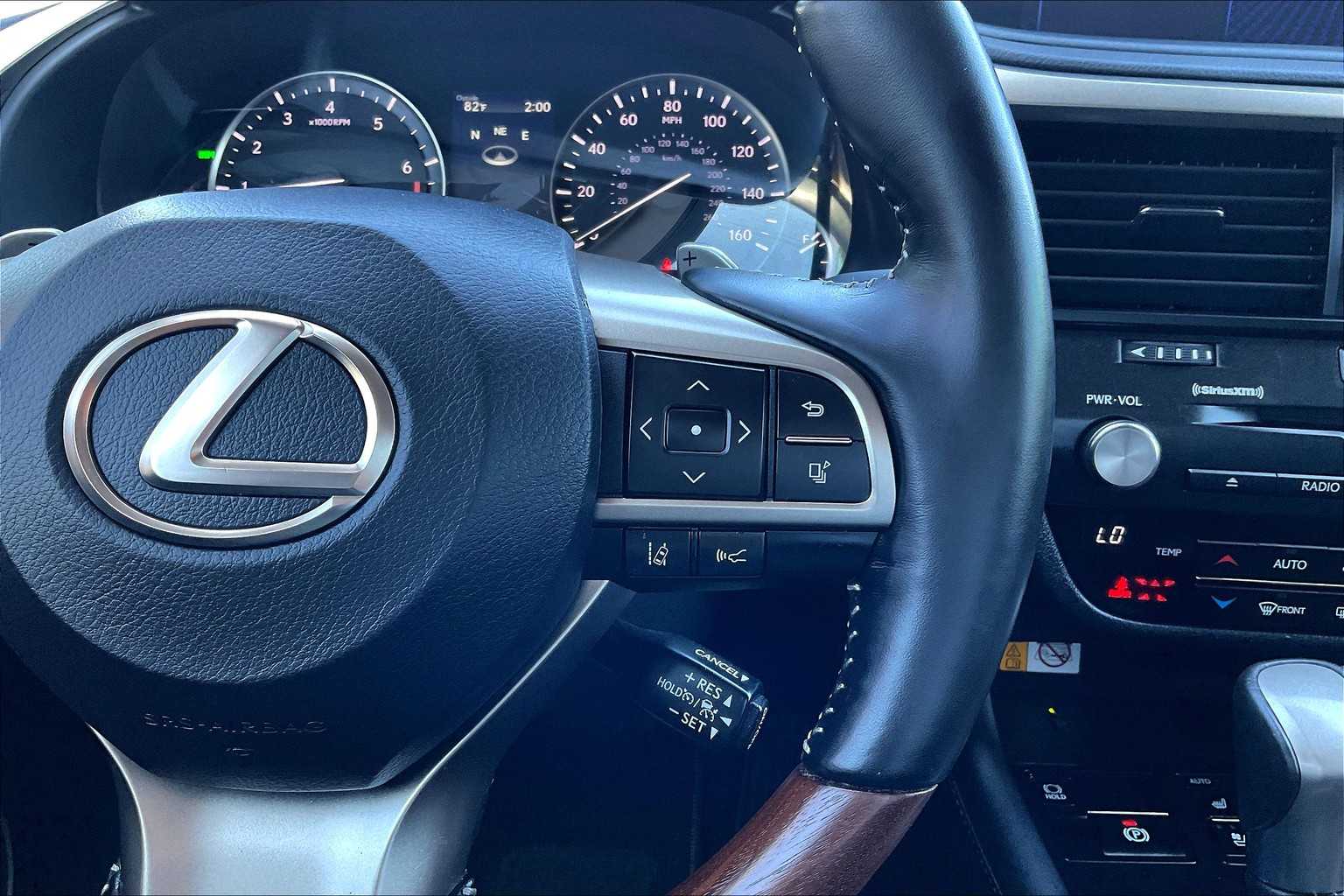2022 Lexus RX 350L photo 22