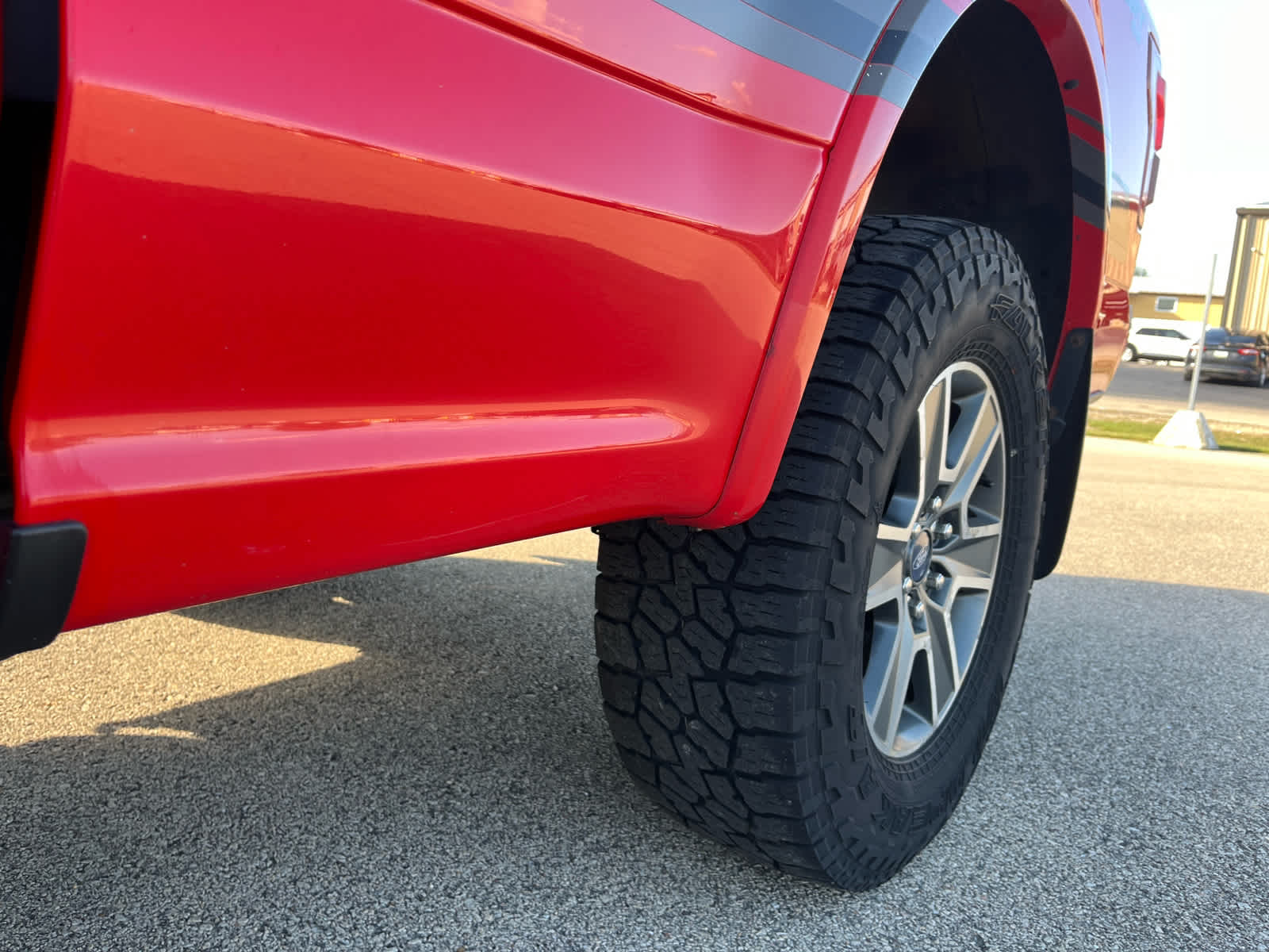 2015 Ford F-150 Lariat photo 12