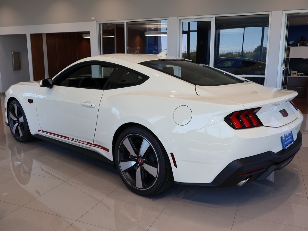 2025 Ford Mustang GT Premium photo 2