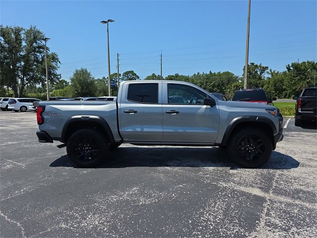 2024 Chevrolet Colorado Trail Boss photo 2