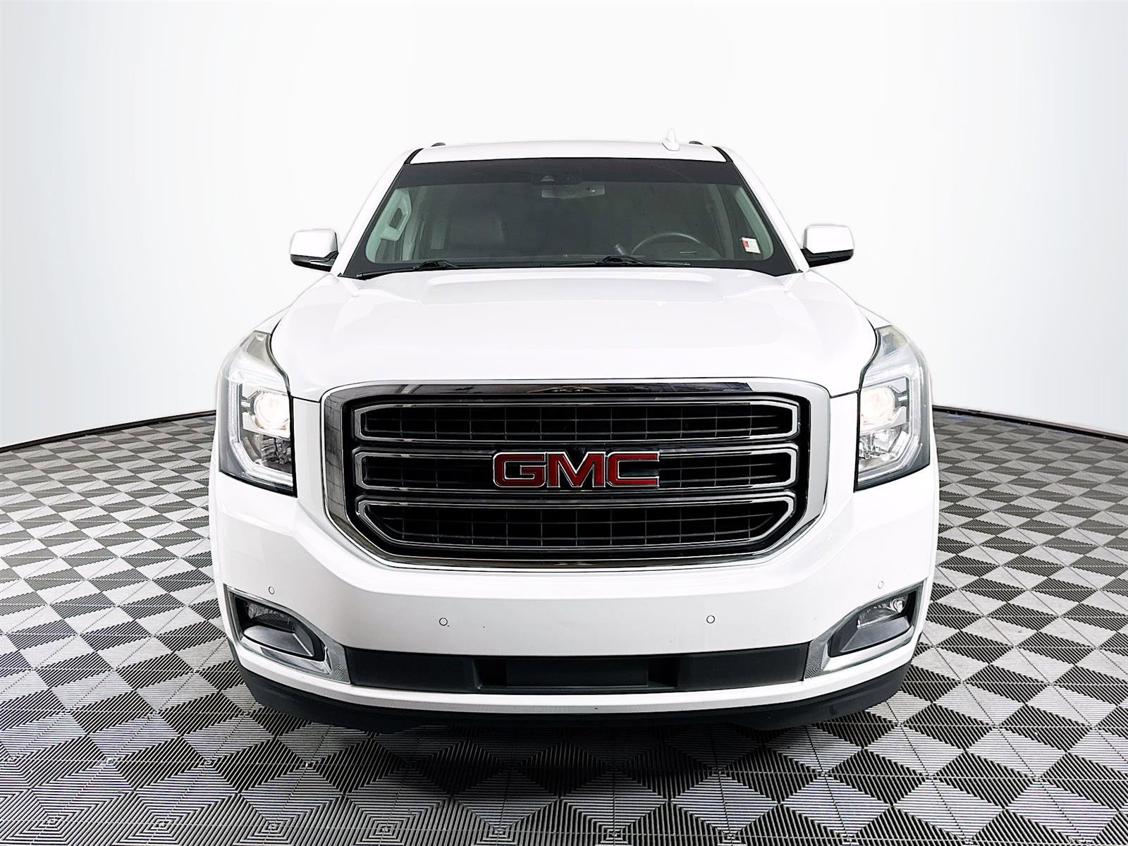 2019 Gmc Yukon XL SLT photo 2