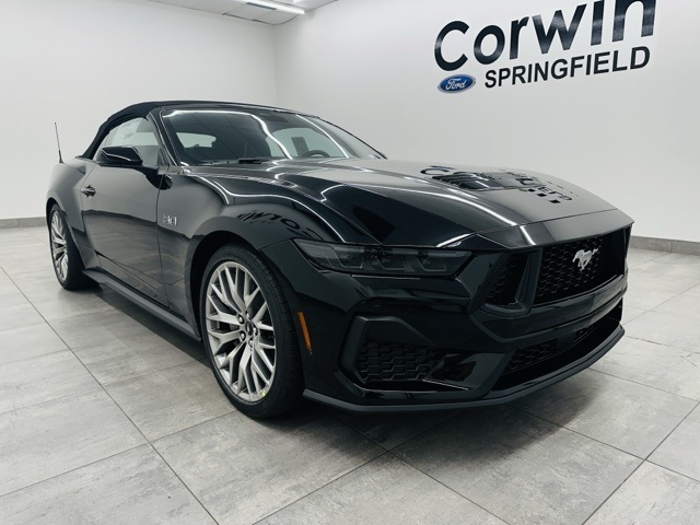 2025 Ford Mustang GT Premium Convertible photo 13