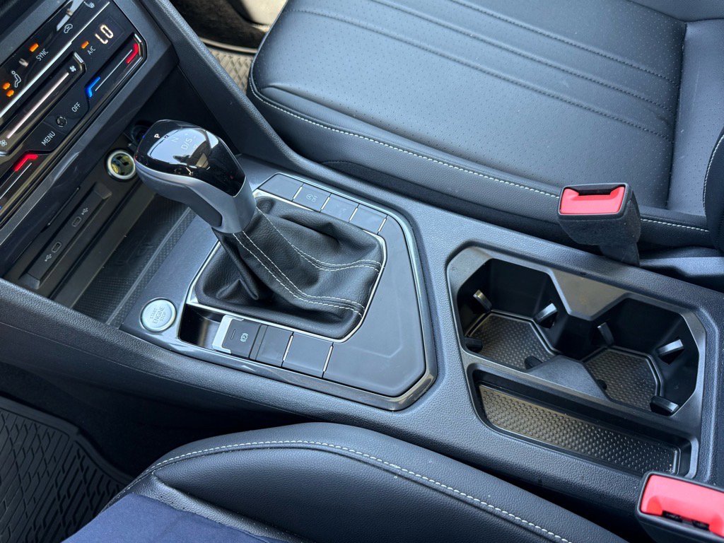 2024 Volkswagen Tiguan SE Wolfsburg Edition photo 13