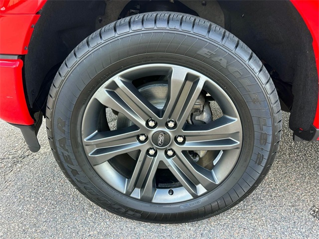 2021 Ford F-150 XLT photo 9