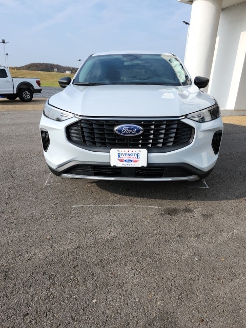 2025 Ford Escape Active photo 2