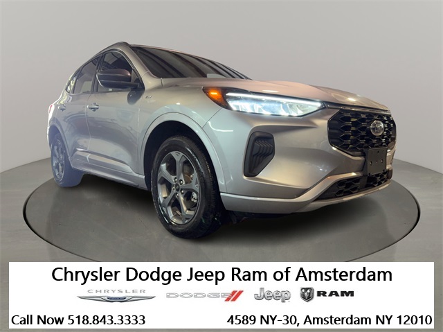 2024 Ford Escape ST-Line's photo