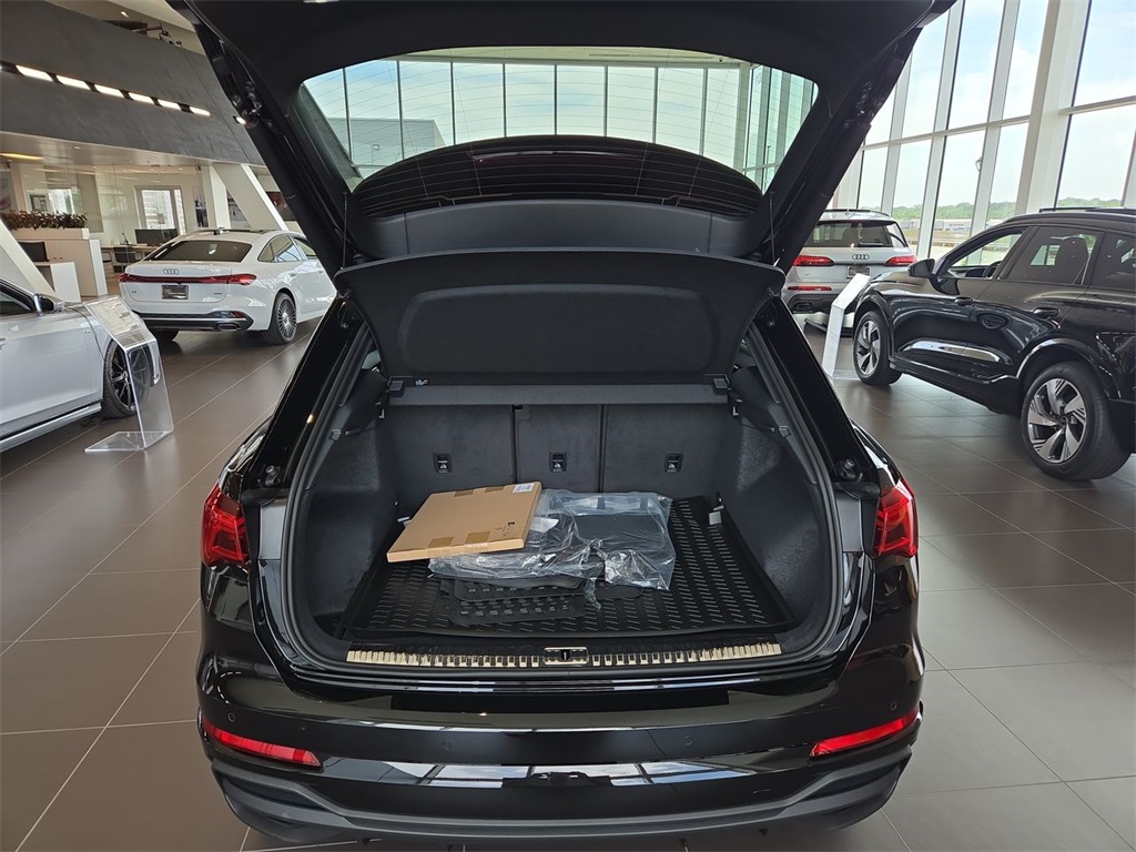 2025 Audi Q3 Premium S line photo 16