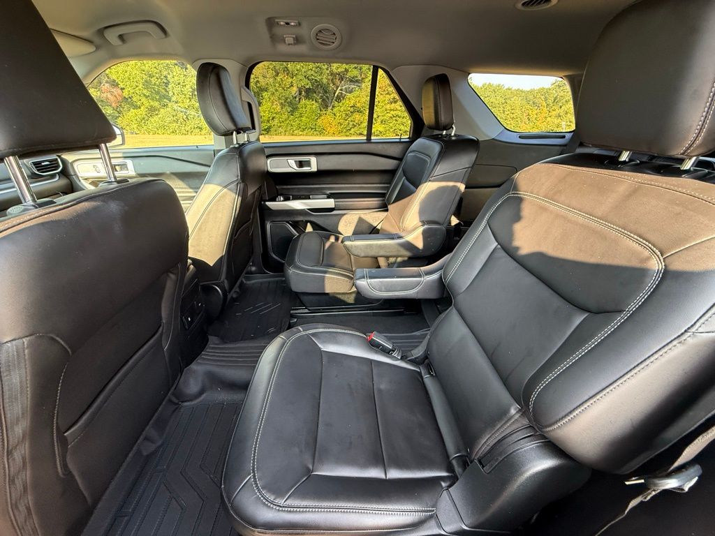 2022 Ford Explorer XLT photo 20