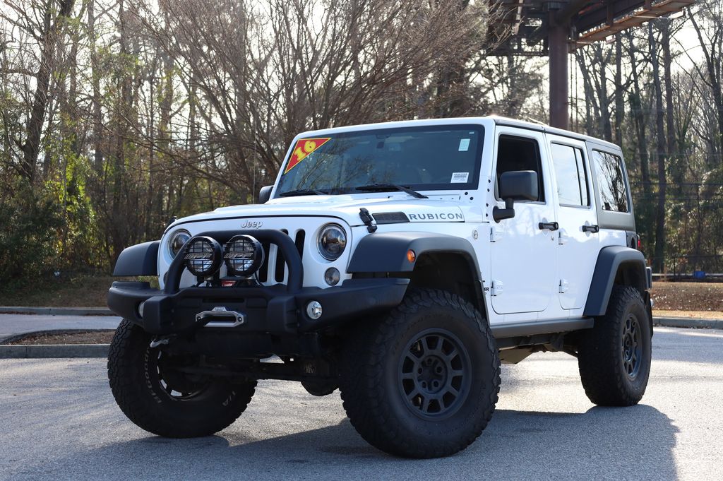 2016 Jeep Wrangler Unlimited Rubicon's photo
