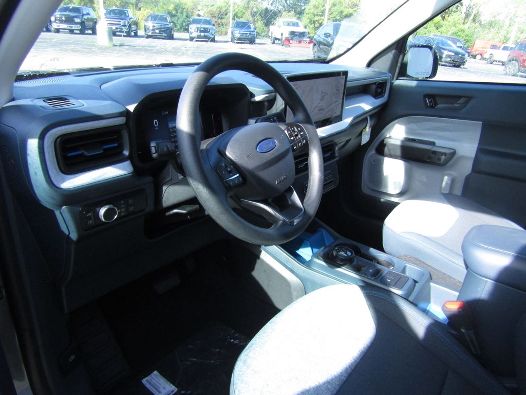 2025 Ford Maverick XLT photo 8