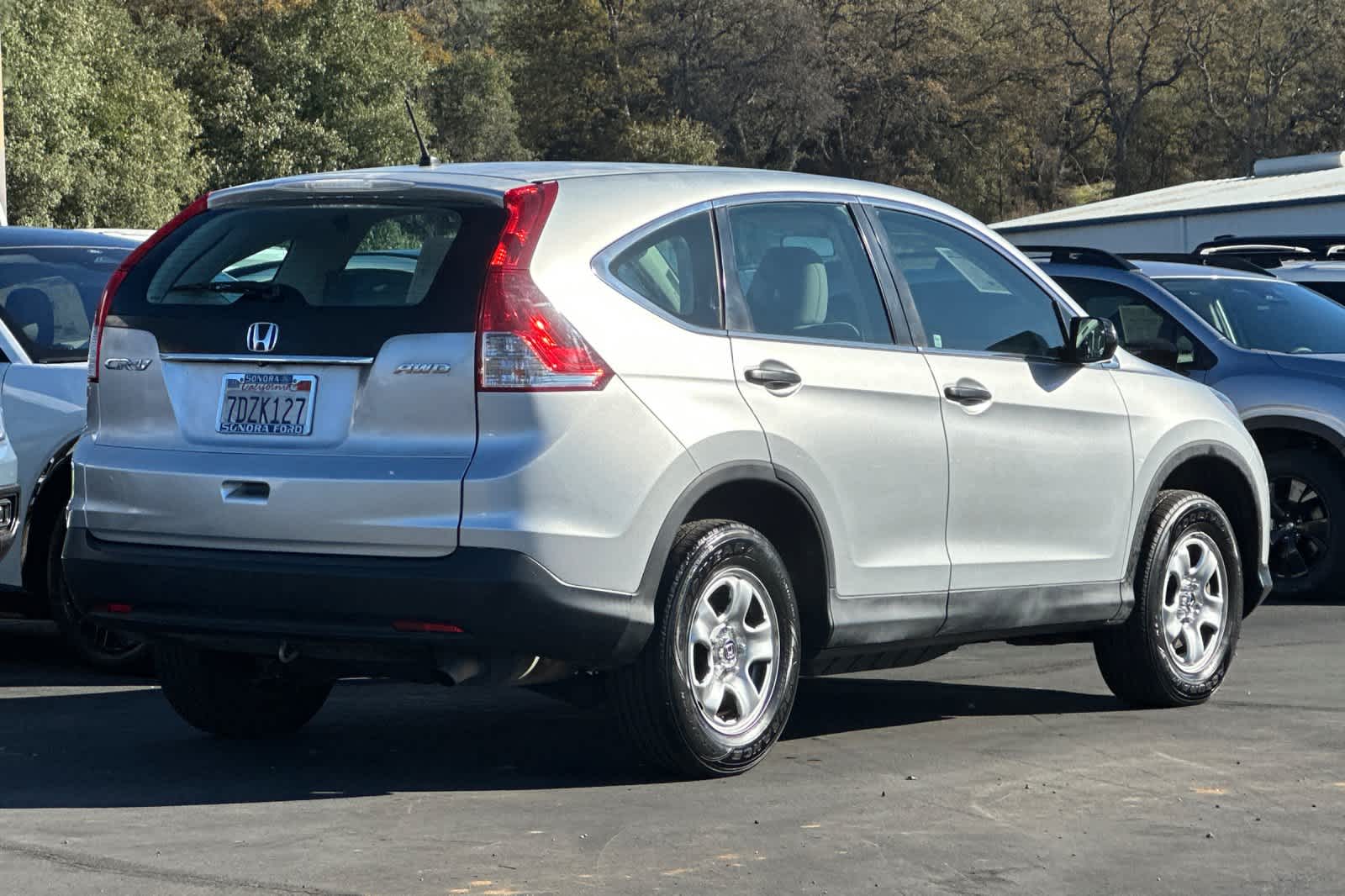 2014 Honda CR-V LX photo 3