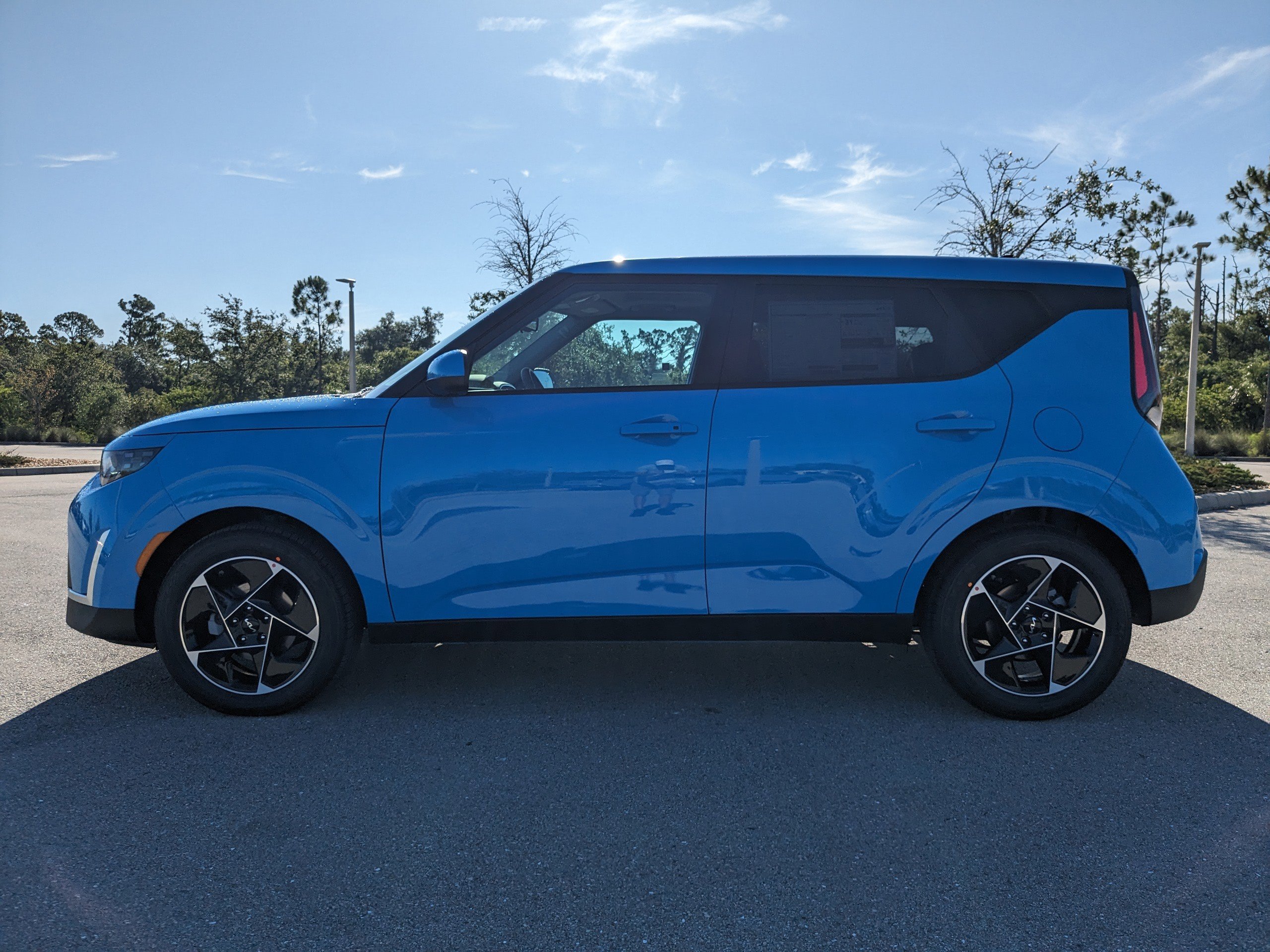 2025 Kia Soul EX photo 8