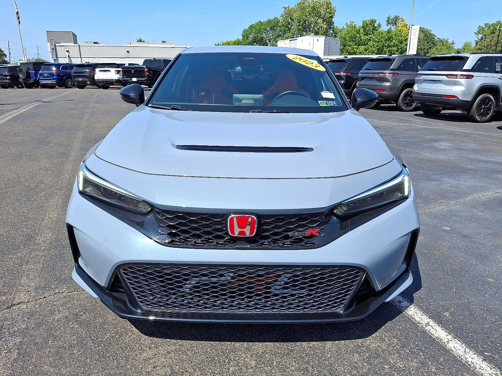 2023 Honda Civic Type R photo 2