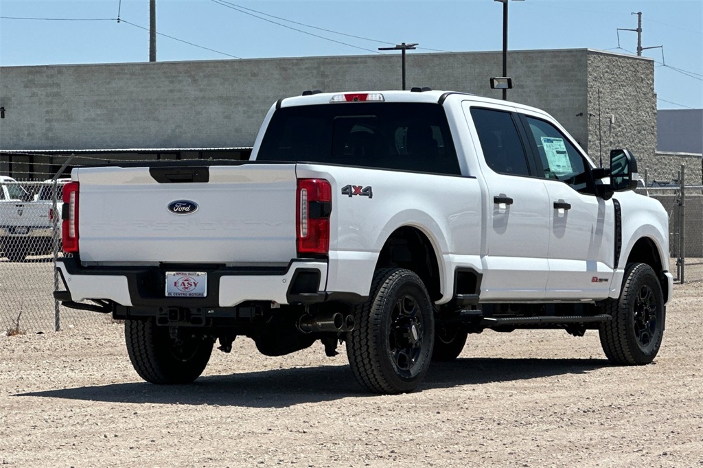 2025 Ford F-250 XL photo 4