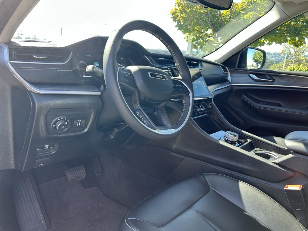 2024 Jeep Grand Cherokee Limited photo 10