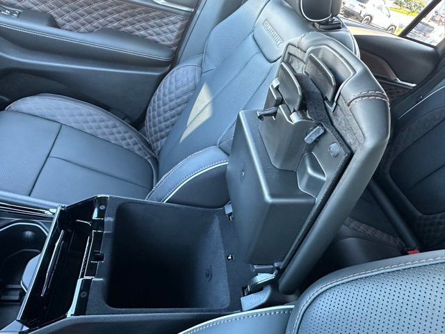 2025 Jeep Grand Cherokee Summit photo 26