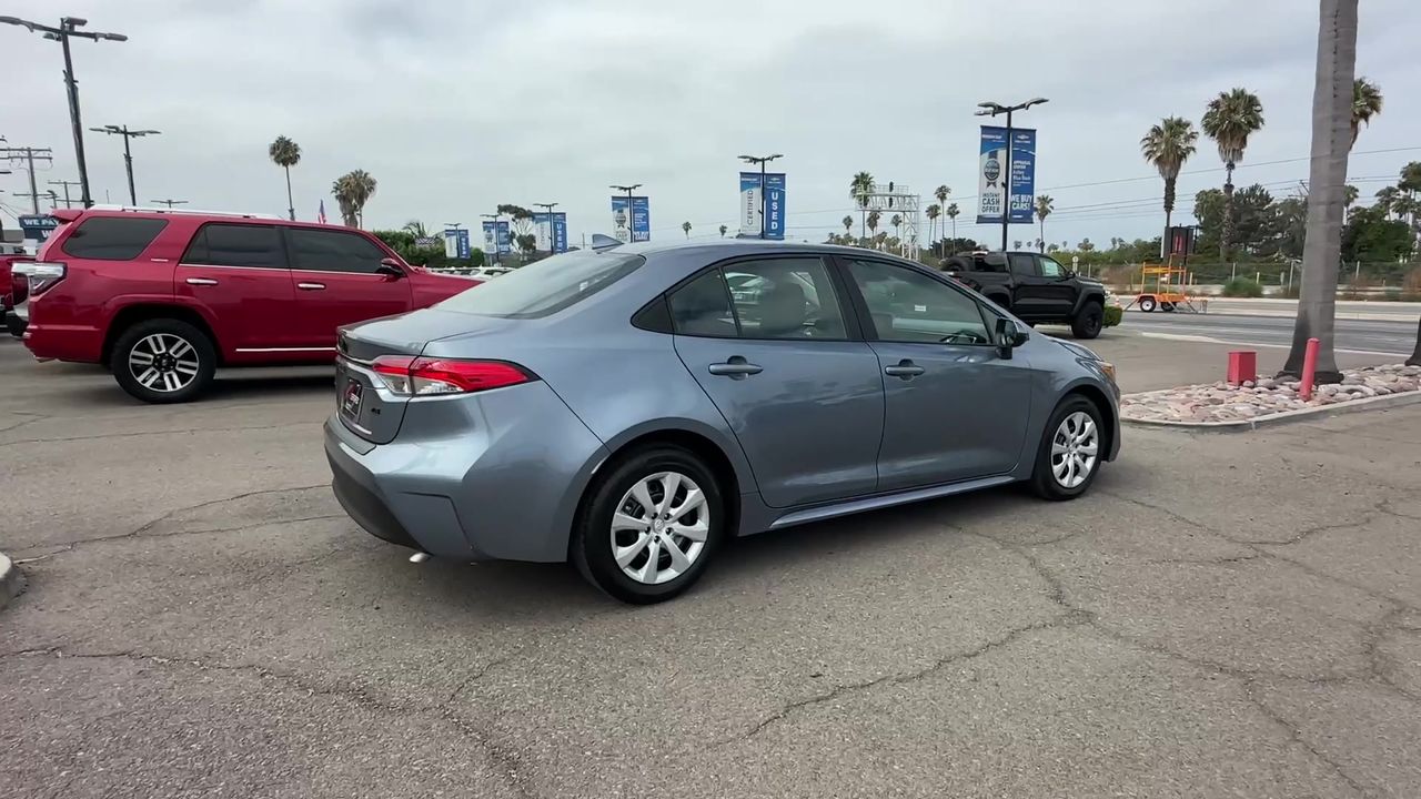 2024 Toyota Corolla LE photo 46