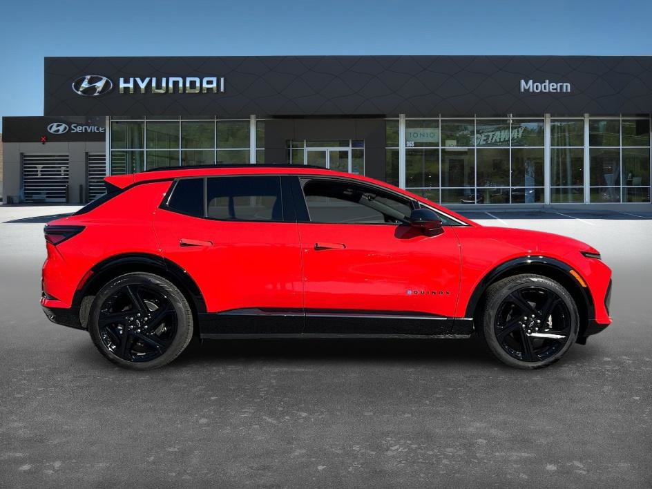 2025 Chevrolet Equinox EV 3RS photo 4