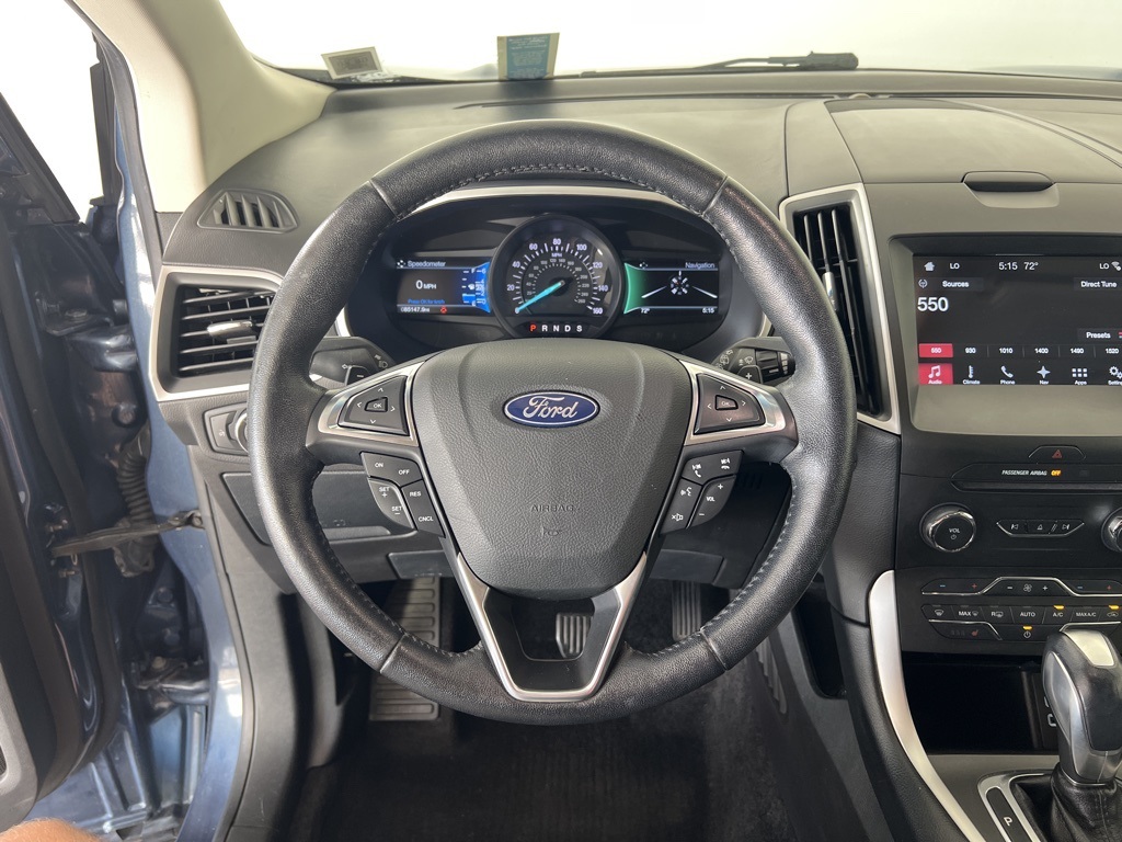2018 Ford Edge SEL photo 5