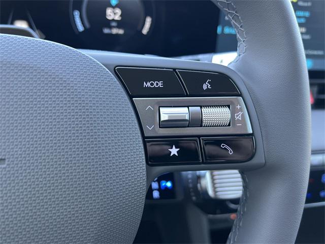 2025 Hyundai Ioniq 5 SE photo 4