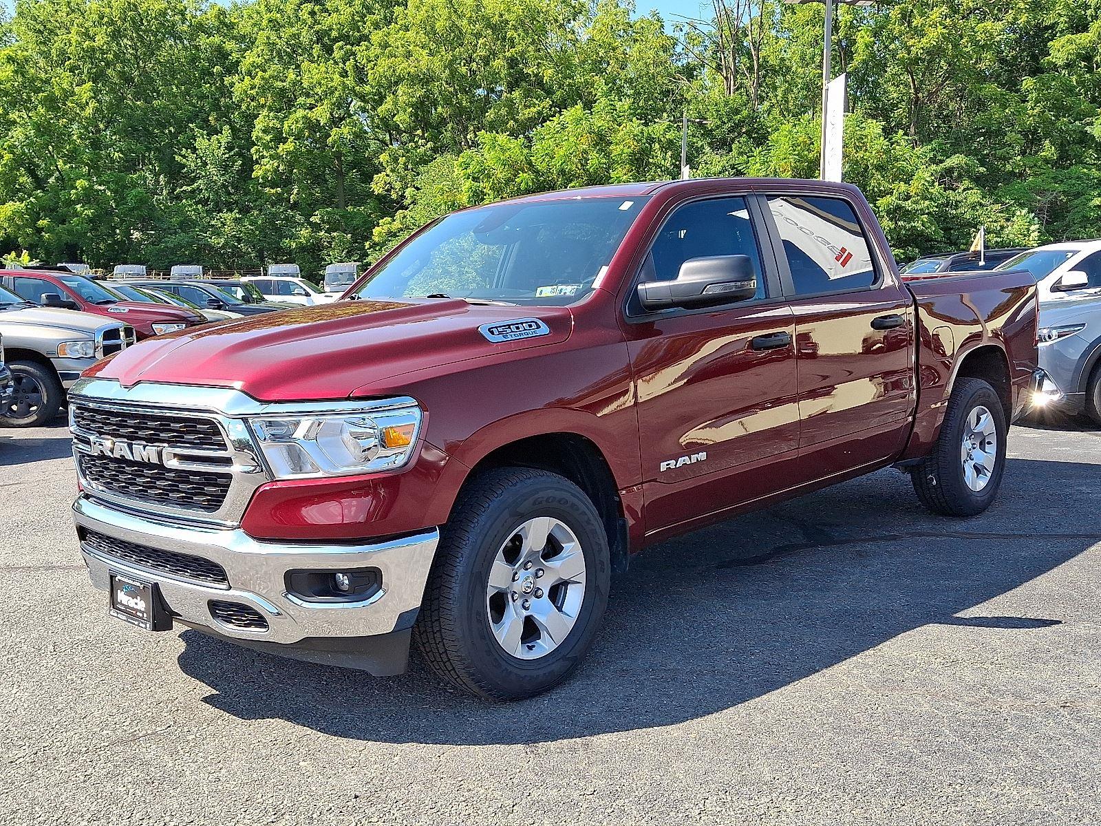2023 Ram 1500 Big Horn Lone Star photo 3