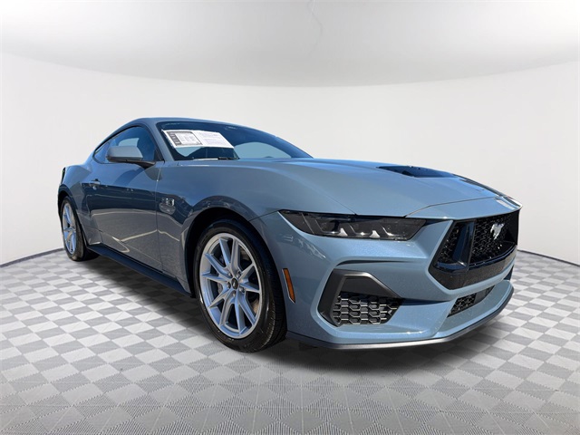 2025 Ford Mustang GT Premium photo 3