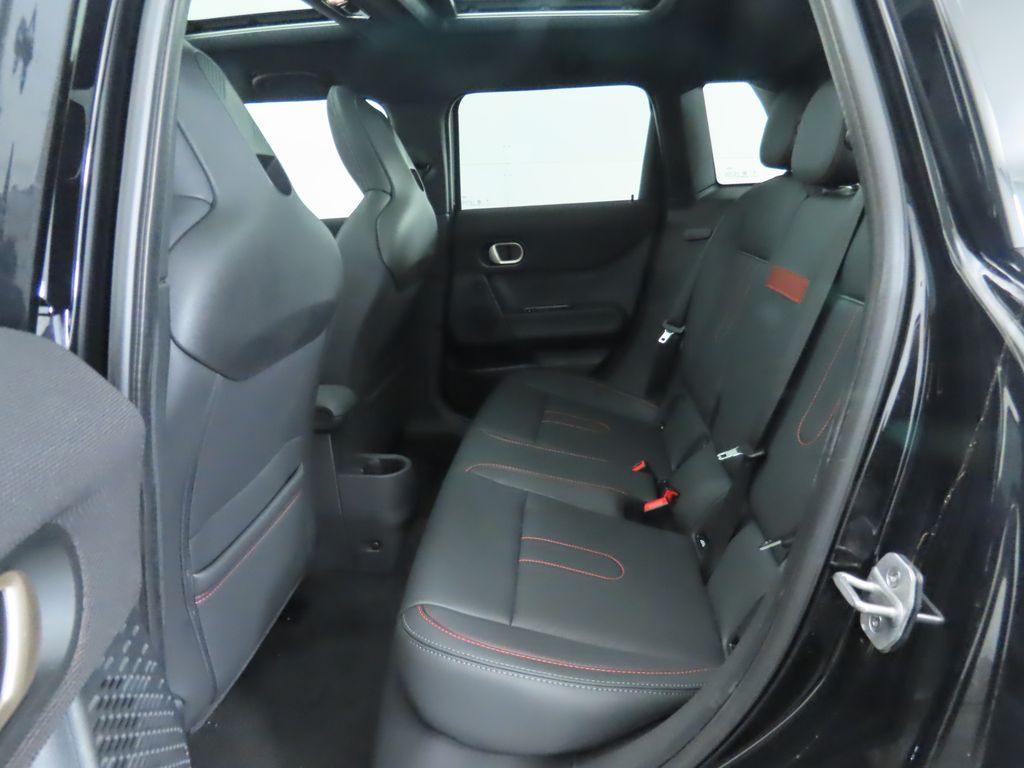 2025 Mini Cooper 4 Door Hardtop S Iconic photo 15