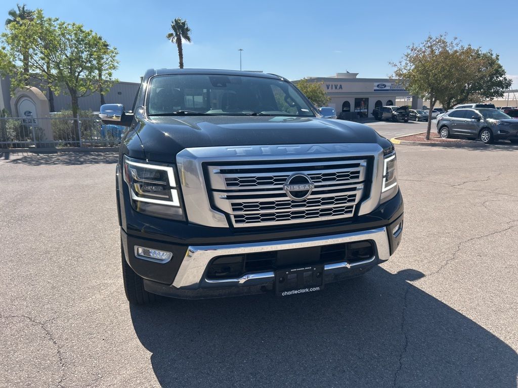 2024 Nissan Titan Platinum Reserve photo 4