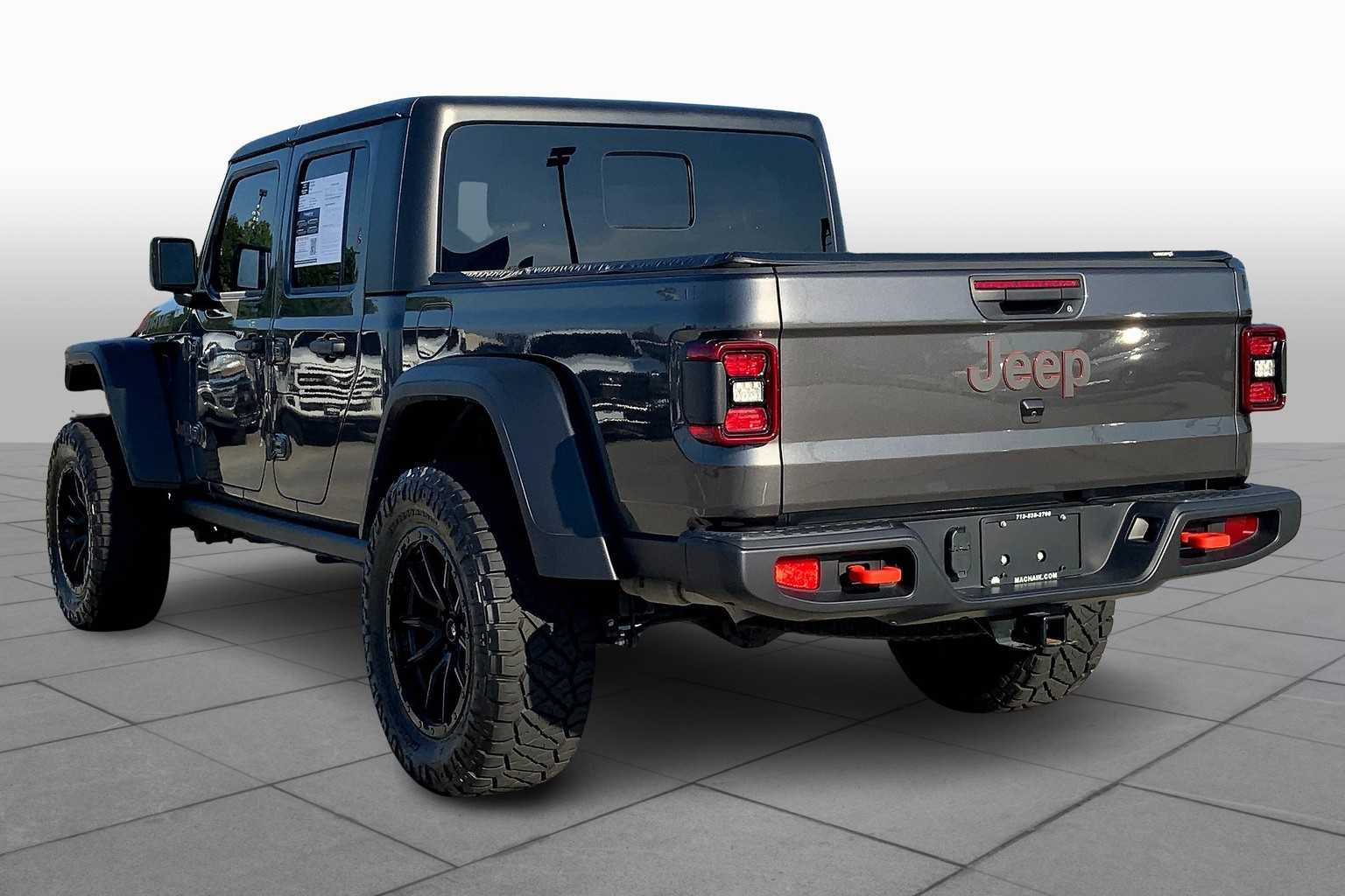 2024 Jeep Gladiator Mojave photo 11