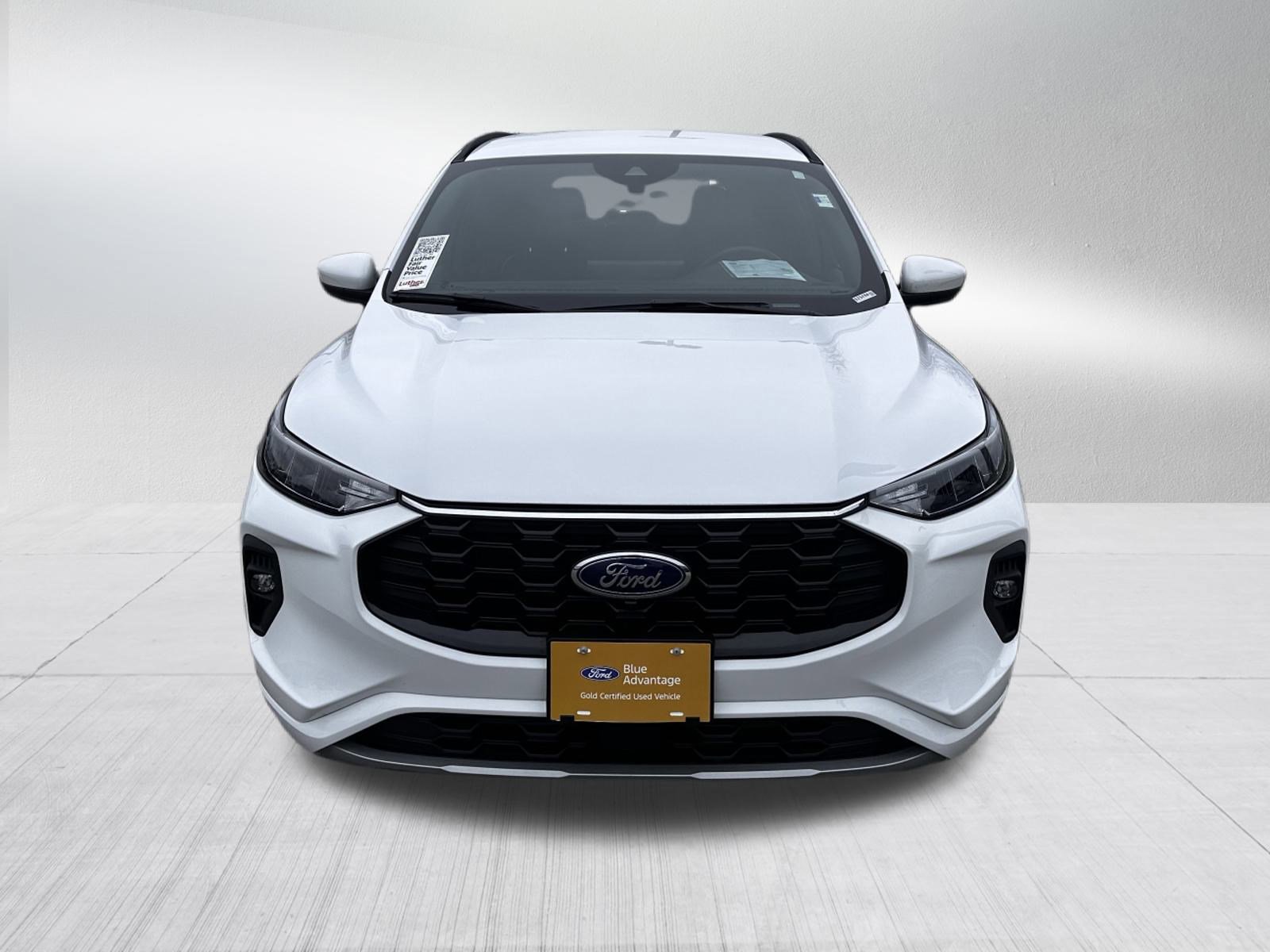 2023 Ford Escape ST-Line Select photo 2