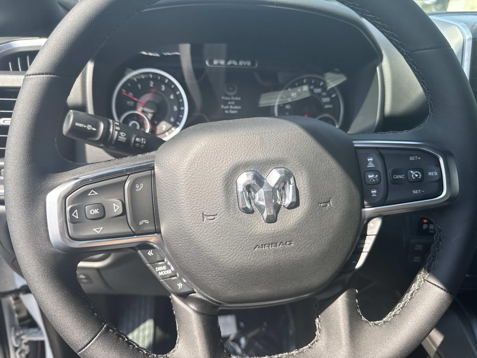 2025 Ram 1500 Big Horn photo 10