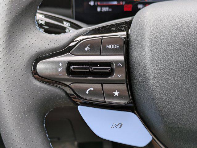2025 Hyundai Elantra N Base photo 25