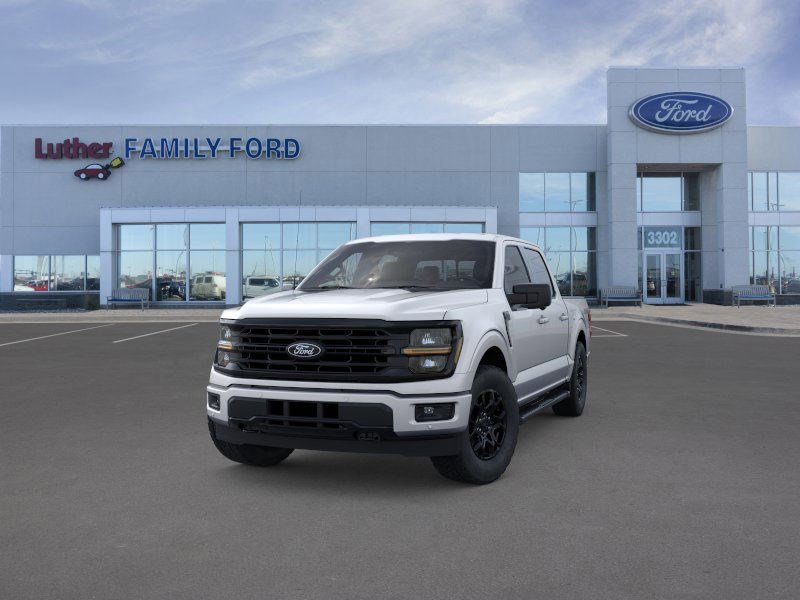 2025 Ford F-150 XLT photo 3