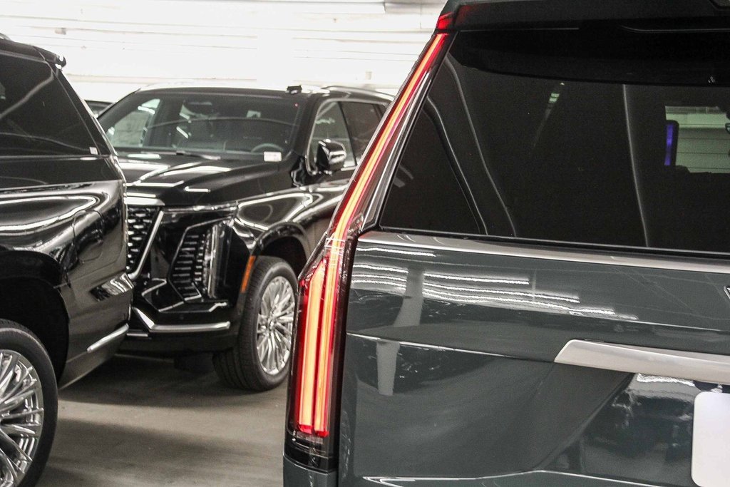 2026 Cadillac Escalade ESV Luxury photo 6