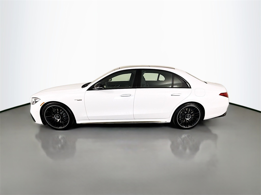 2025 Mercedes Benz S AMG 63 4MATIC photo 2
