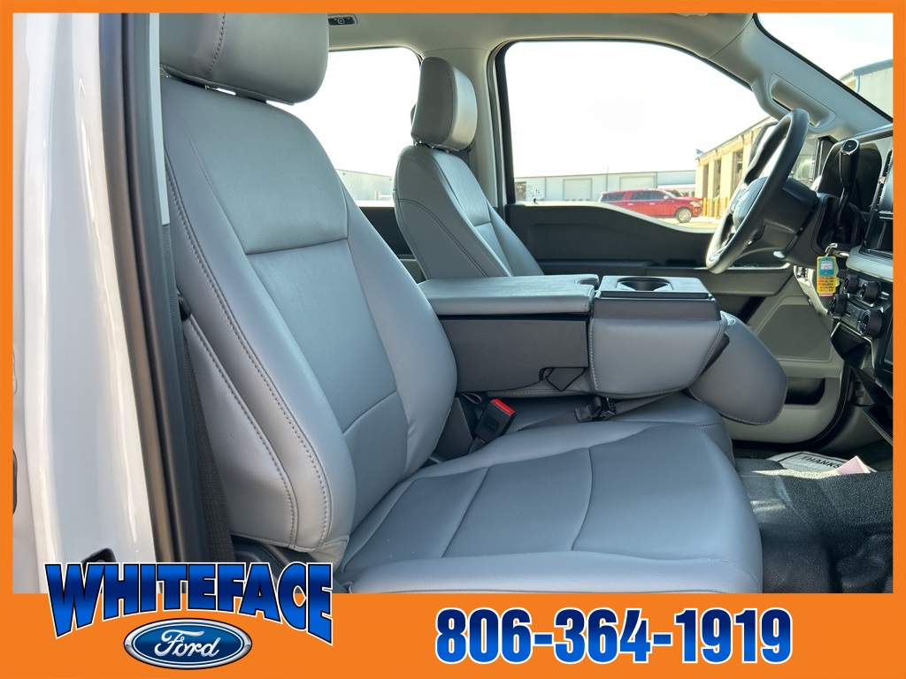 2026 Ford F-350 photo 31