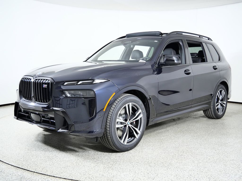 2026 BMW X7 M60i's photo