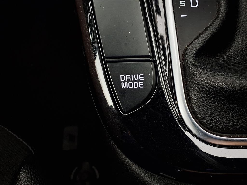 2023 Kia Soul GT-Line photo 23