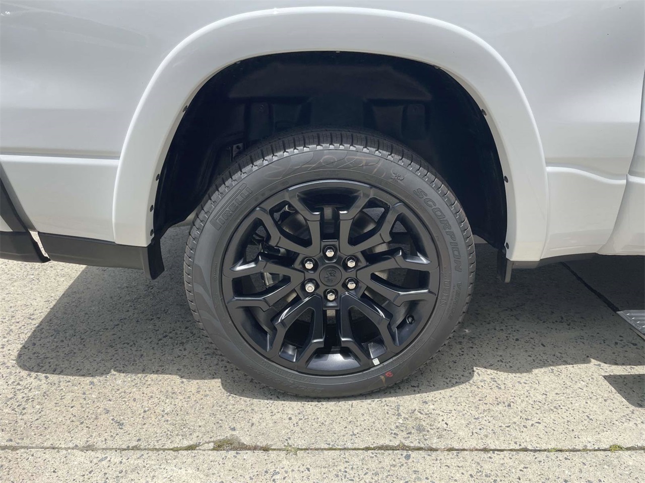 2025 Ram 1500 Limited photo 30