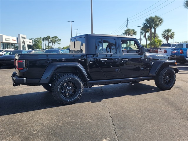 2025 Jeep Gladiator Willys photo 8