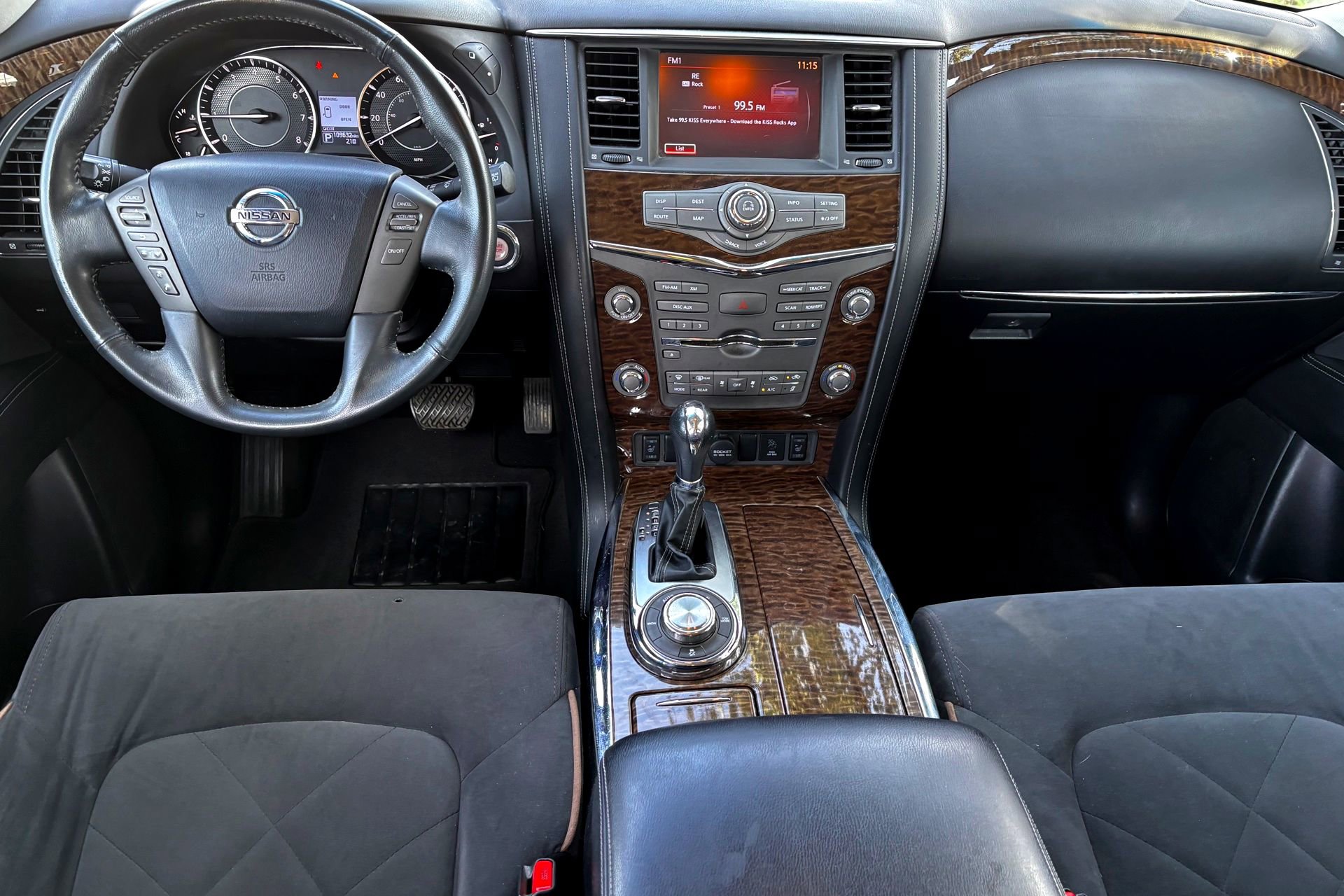 2017 Nissan Armada SV photo 20