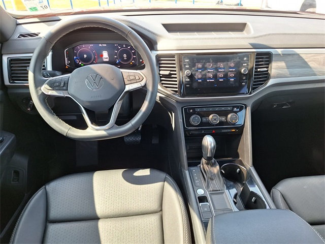2023 Volkswagen Atlas Cross Sport SE Technology photo 11