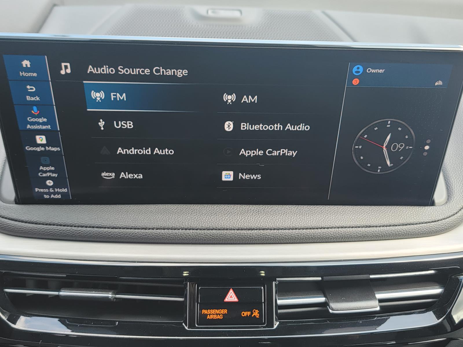 2025 Acura MDX SH-AWD photo 18