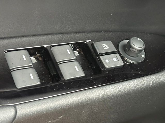 2025 Mazda CX-5 2.5 Select photo 16
