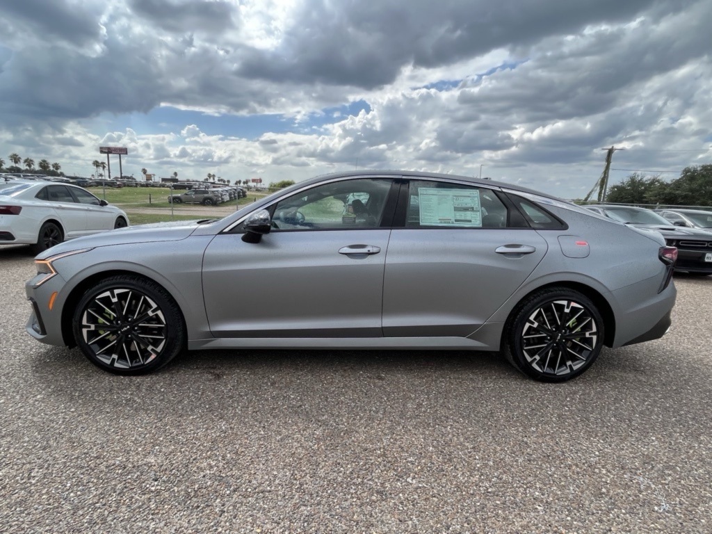 2026 Kia K5 GT photo 4