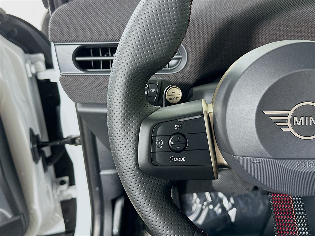 2026 Mini Cooper 4 Door Hardtop S photo 13