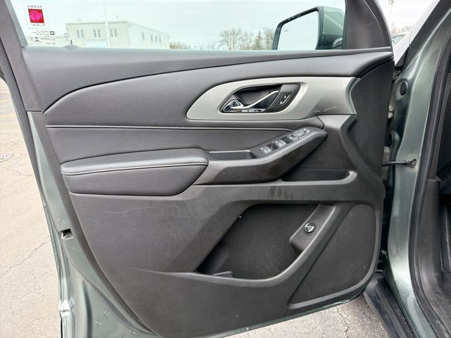 2022 CHEVROLET TRAVERSE - Image 21