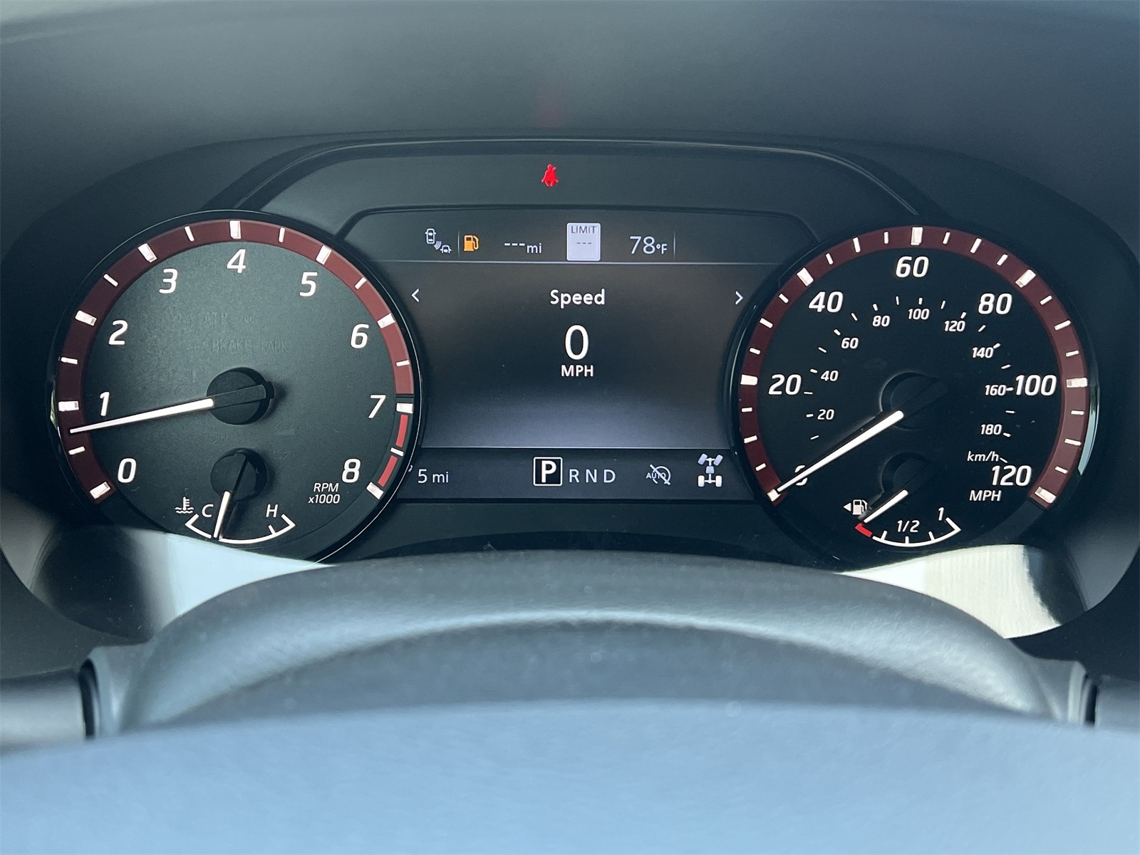 2025 Nissan Frontier PRO-4X photo 15